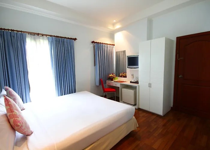 Hotel Calypzo 3*