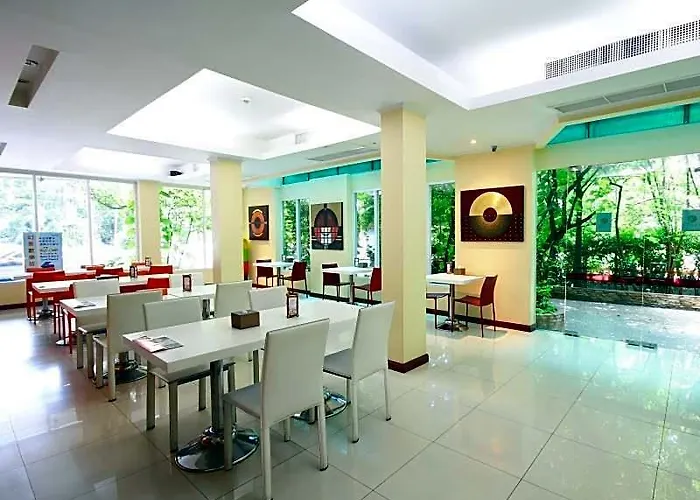 Hotel Calypzo 3*
